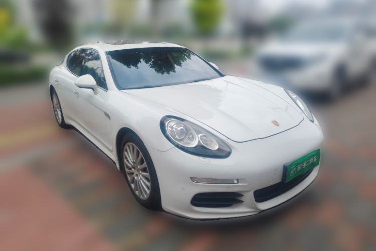 Used Porsche Panamera 2014 Panamera 3.0T Front Right 45 Deg