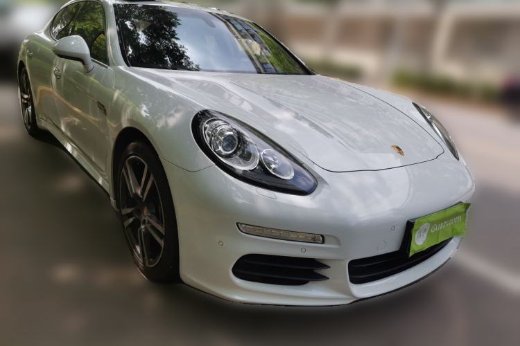 Used Porsche Panamera 2014 Panamera 3.0T Front Right 45 Deg