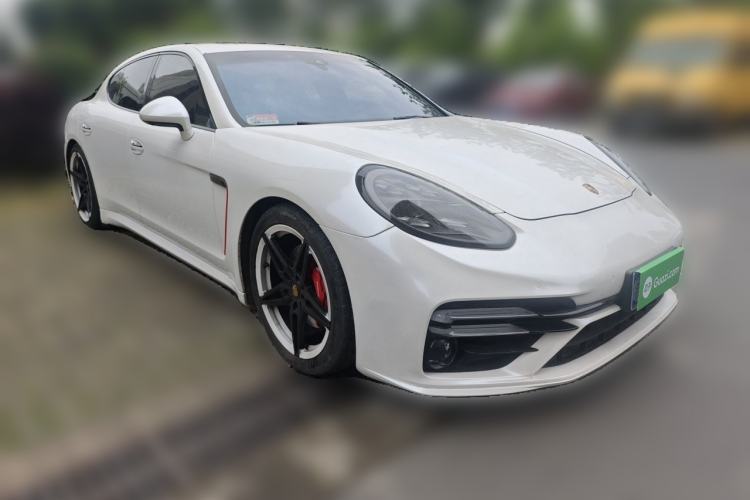 Used Porsche Panamera 2014 Panamera 4 3.0T Front Right 45 Deg