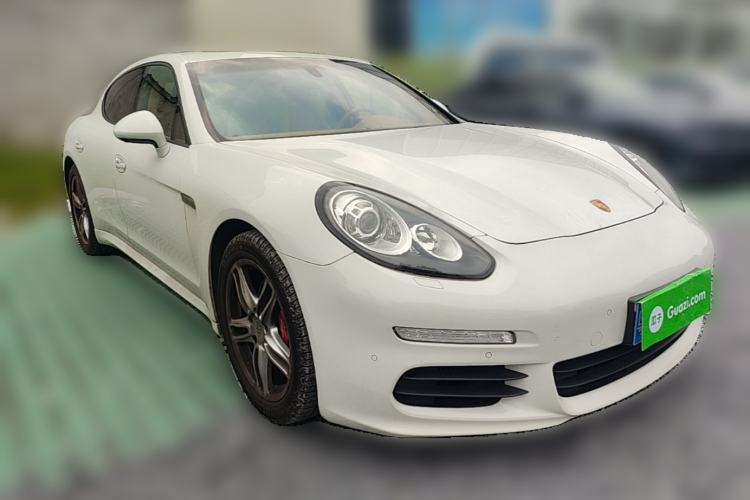 Used Porsche Panamera 2014 Panamera 3.0T Front Right 45 Deg