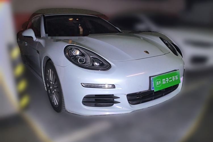 Used Porsche Panamera 2014 Panamera 3.0T Front Right 45 Deg