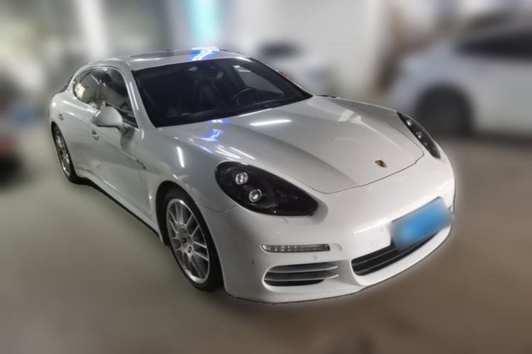 Used Porsche Panamera 2014 Panamera S Executive 3.0T Front Right 45 Deg