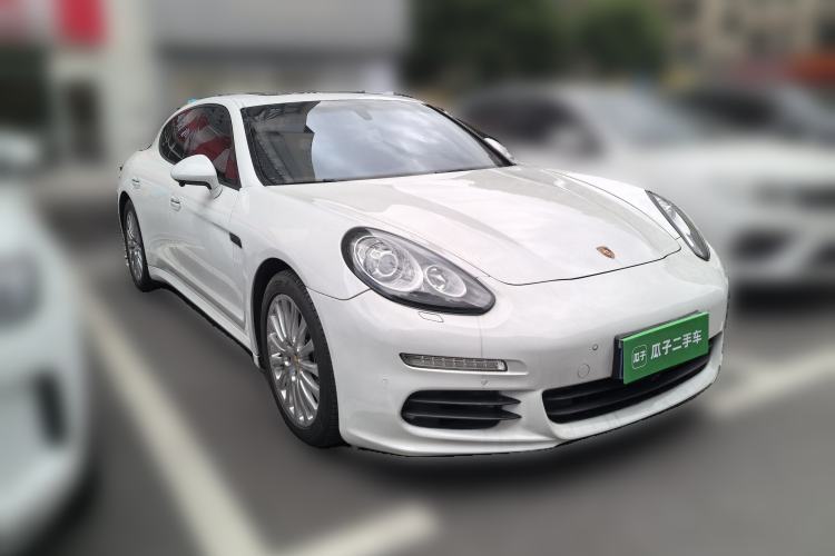 Used Porsche Panamera 2014 Panamera 3.0T Front Right 45 Deg