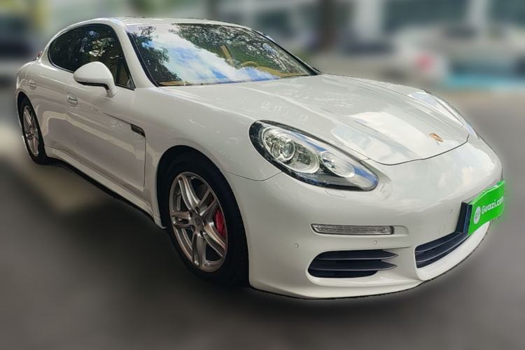 Used Porsche Panamera 2014 Panamera 3.0T Front Right 45 Deg