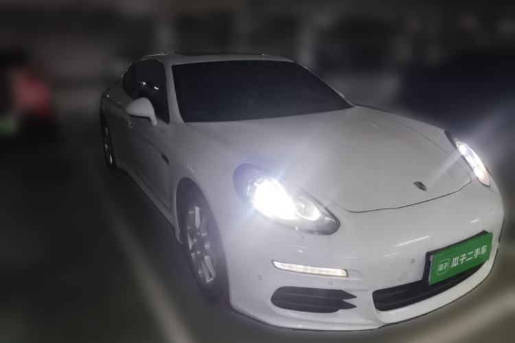 Used Porsche Panamera 2014 Panamera 4 3.0T Front Right 45 Deg