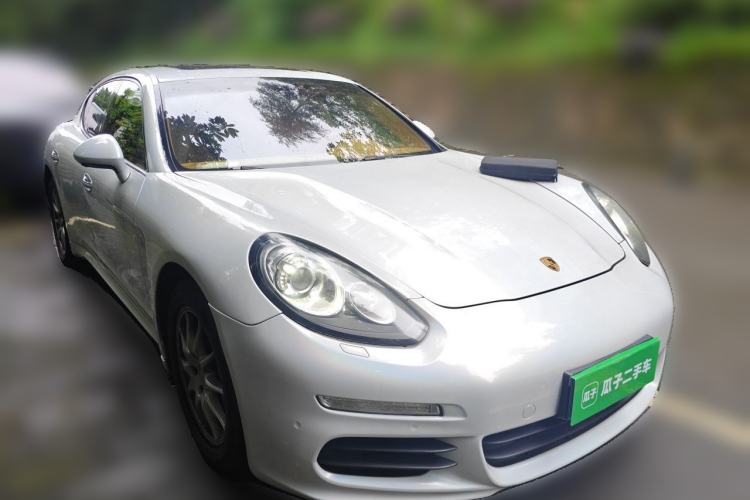 Used Porsche Panamera 2014 Panamera 3.0T Front Right 45 Deg
