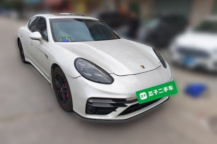 Used Porsche Panamera 2014 Panamera 4 3.0T Front Right 45 Deg