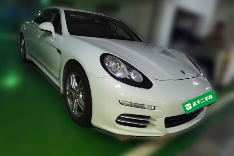 Used Porsche Panamera 2014 Panamera 4 Executive 3.0T Front Right 45 Deg