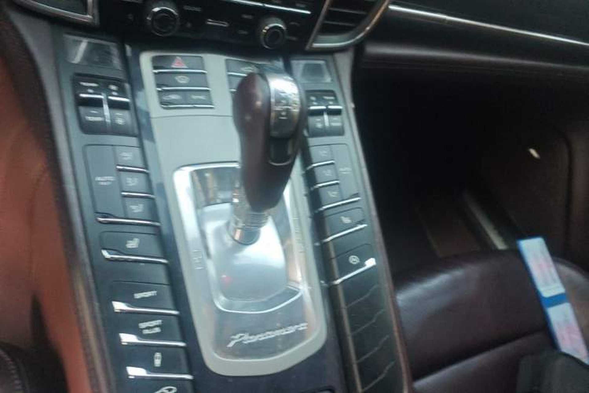 Used Porsche Panamera 2014 Panamera 3.0T Gear Lever