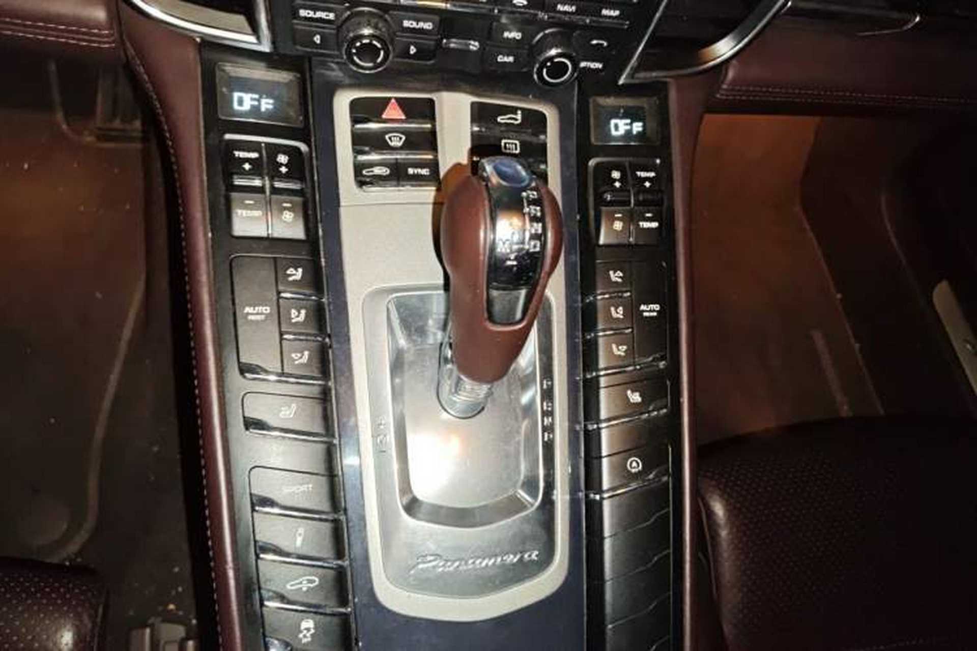Used Porsche Panamera 2014 Panamera 4 3.0T Gear Lever