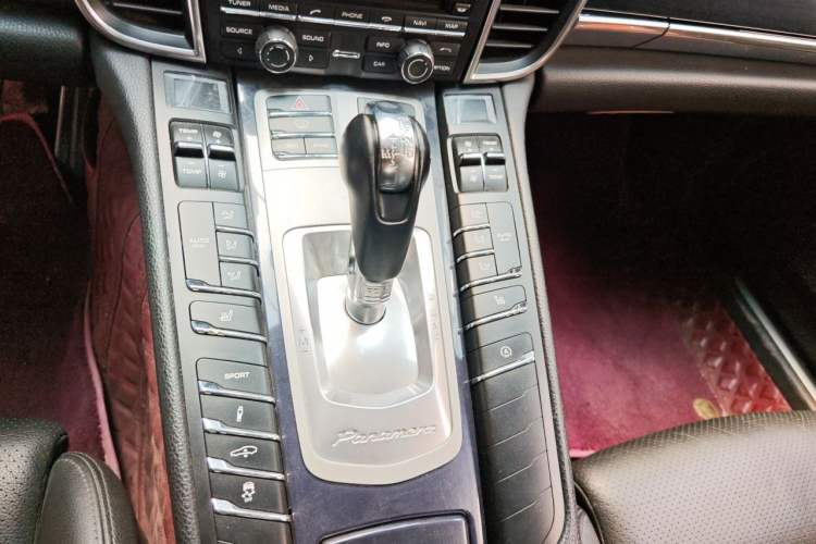 Used Porsche Panamera 2014 Panamera 4 3.0T Gear Lever