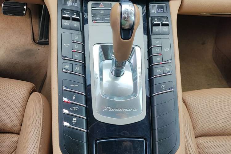 Used Porsche Panamera 2014 Panamera 3.0T Gear Lever