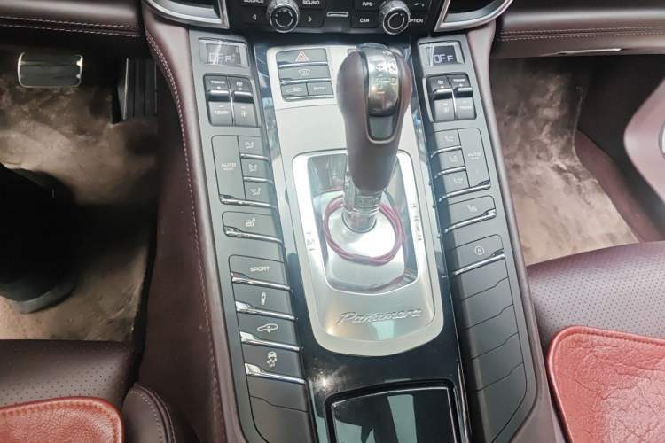 Used Porsche Panamera 2014 Panamera 3.0T Gear Lever