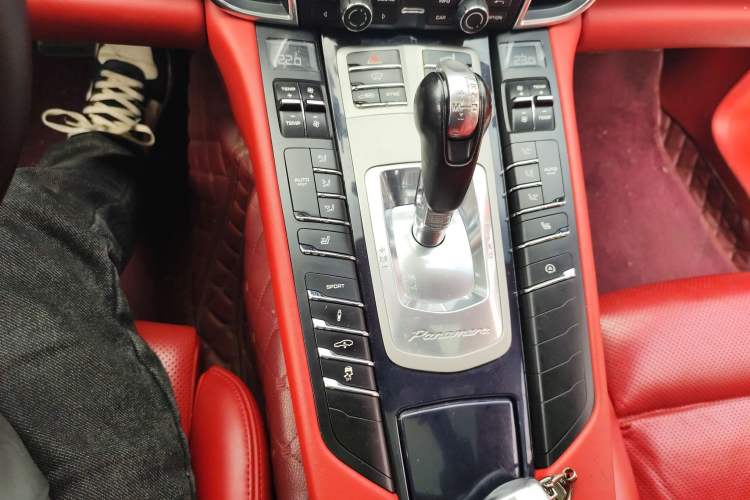 Used Porsche Panamera 2014 Panamera 3.0T Gear Lever
