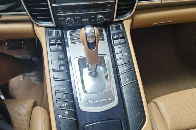 Used Porsche Panamera 2014 Panamera 3.0T Gear Lever