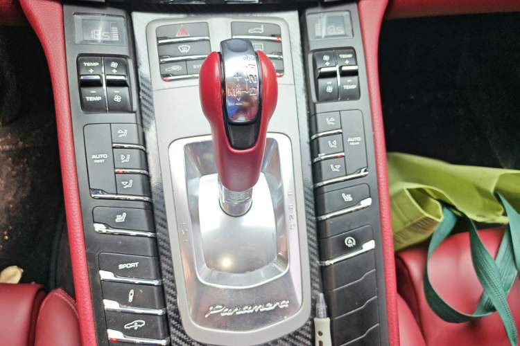 Used Porsche Panamera 2014 Panamera 4 3.0T Gear Lever