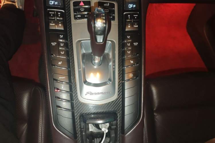 Used Porsche Panamera 2014 Panamera 3.0T Gear Lever