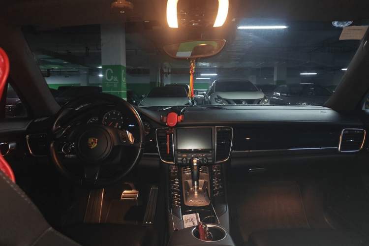 Used Porsche Panamera 2014 Panamera 4 3.0T Headliner