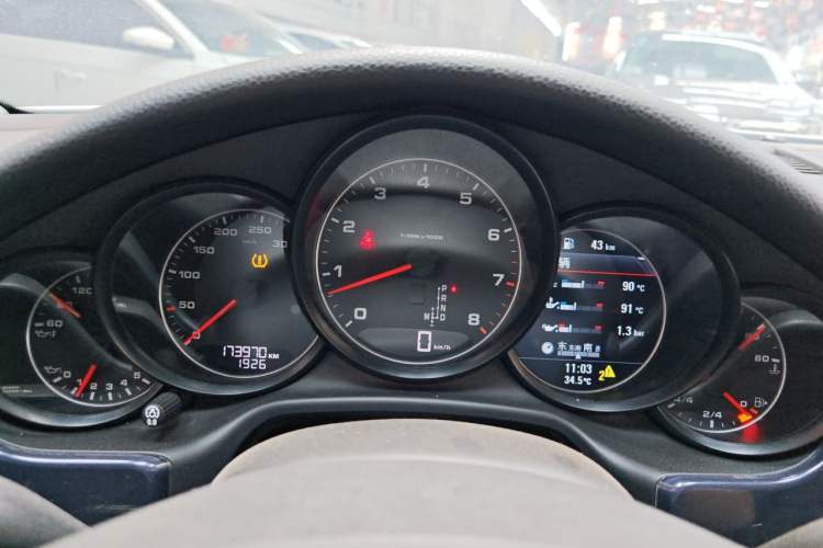 Used Porsche Panamera 2014 Panamera 4 3.0T Instrument Cluster