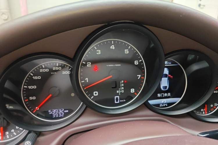 Used Porsche Panamera 2014 Panamera 3.0T Instrument Cluster