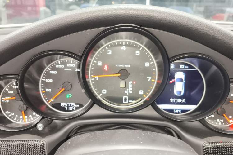 Used Porsche Panamera 2014 Panamera 4 3.0T Instrument Cluster