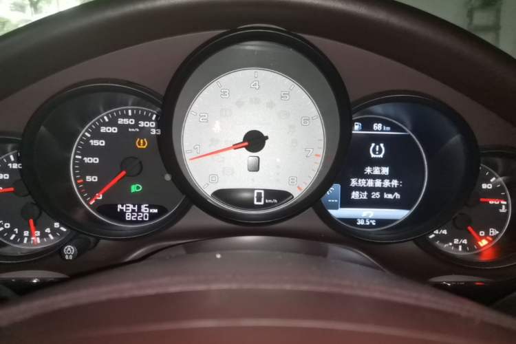 Used Porsche Panamera 2014 Panamera S Executive 3.0T Instrument Cluster