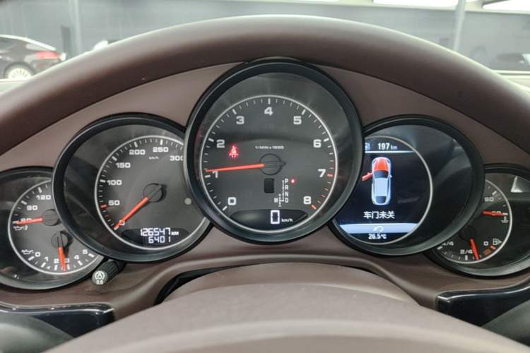 Used Porsche Panamera 2014 Panamera 3.0T Instrument Cluster