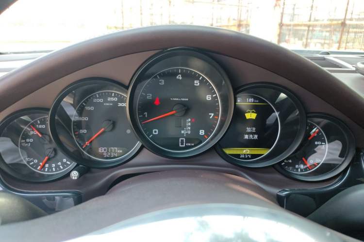 Used Porsche Panamera 2014 Panamera 4 3.0T Instrument Cluster