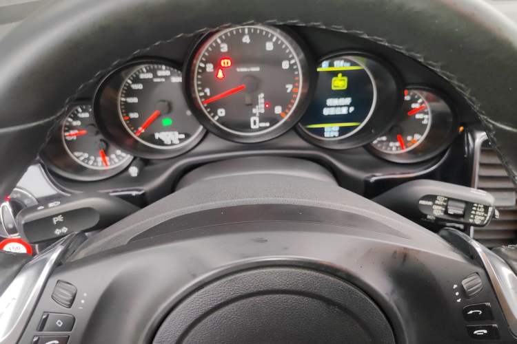 Used Porsche Panamera 2014 Panamera 4 3.0T Instrument Cluster