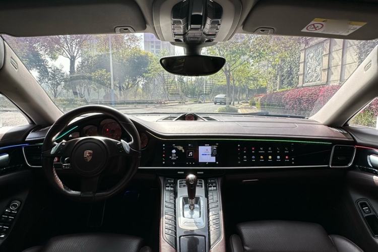 Used Porsche Panamera 2014 Panamera 3.0T Interior 2