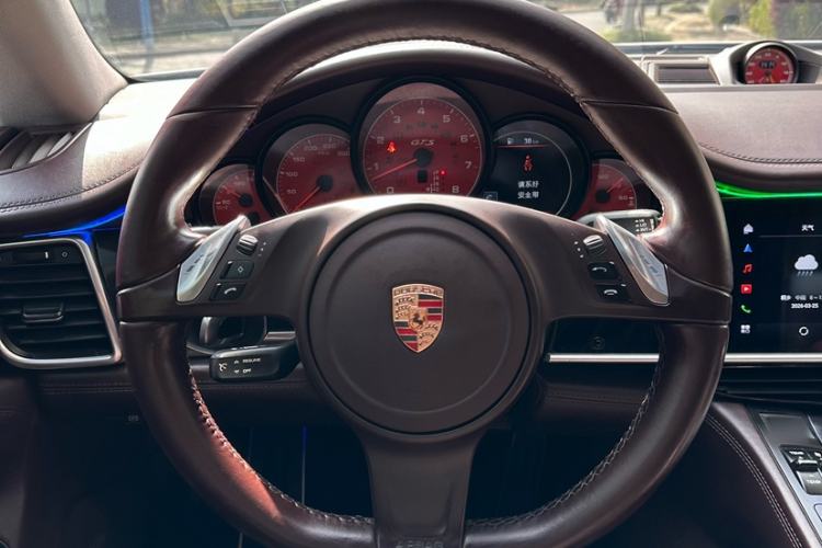 Used Porsche Panamera 2014 Panamera 3.0T Interior 3