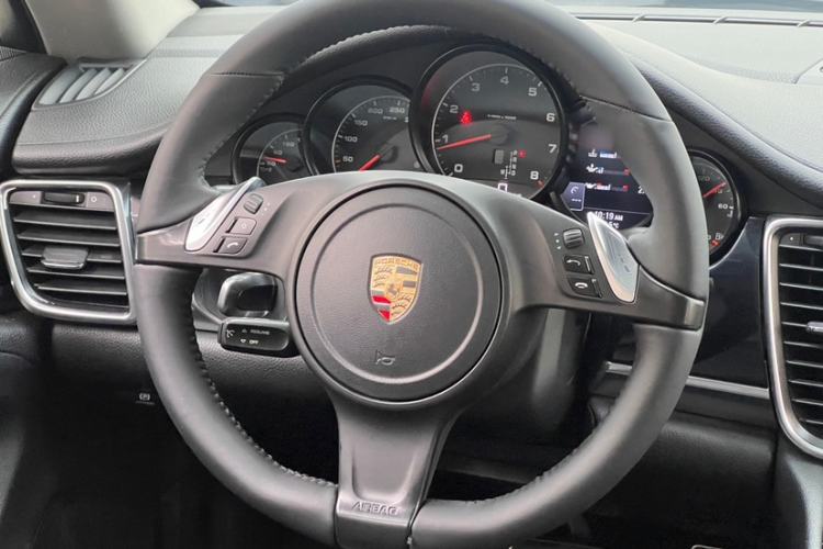 Used Porsche Panamera 2014 Panamera 4 Executive 3.0T Interior 3