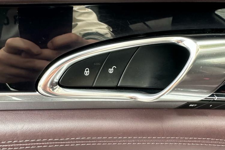 Used Porsche Panamera 2014 Panamera 3.0T Interior 4