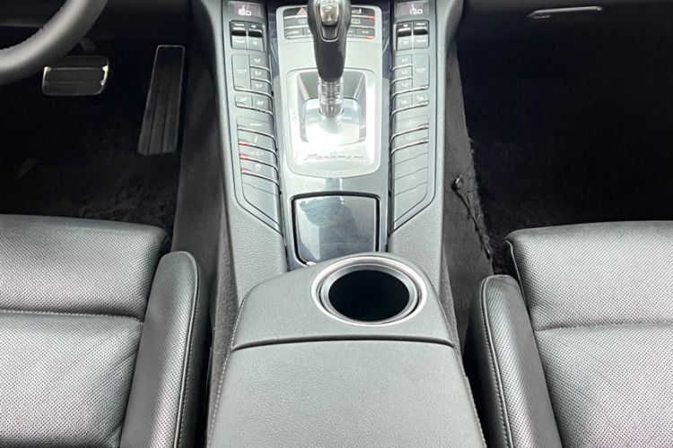 Used Porsche Panamera 2014 Panamera 4 Executive 3.0T Interior 4