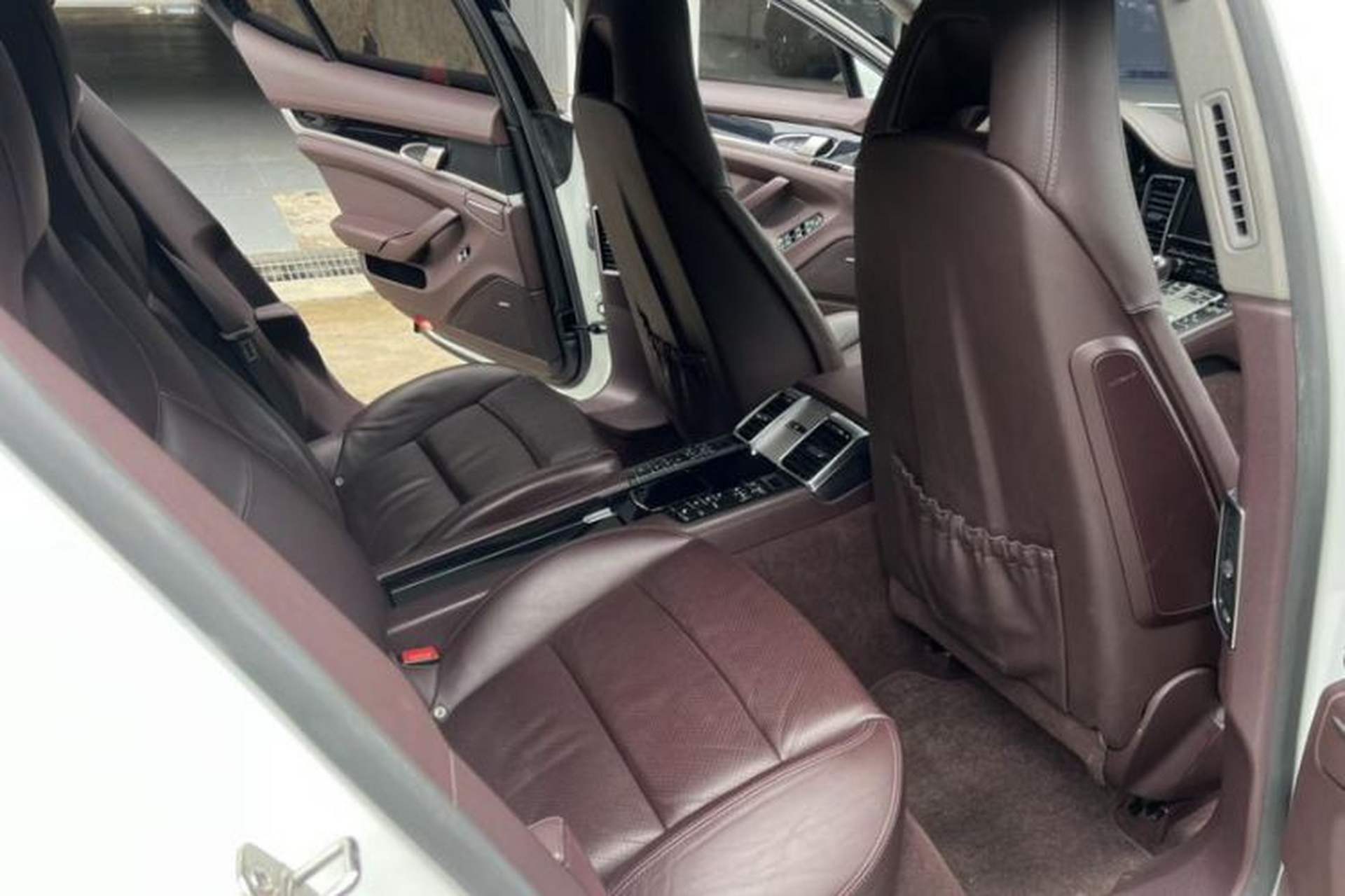 Used Porsche Panamera 2014 Panamera 4 3.0T Interior 5