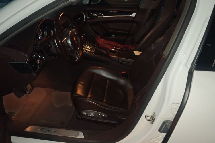 Used Porsche Panamera 2014 Panamera 4 3.0T Left Front Seat