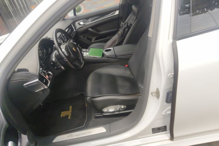 Used Porsche Panamera 2014 Panamera 3.0T Left Front Seat