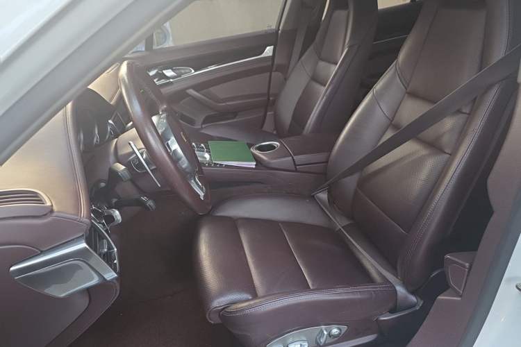 Used Porsche Panamera 2014 Panamera 4 3.0T Left Front Seat