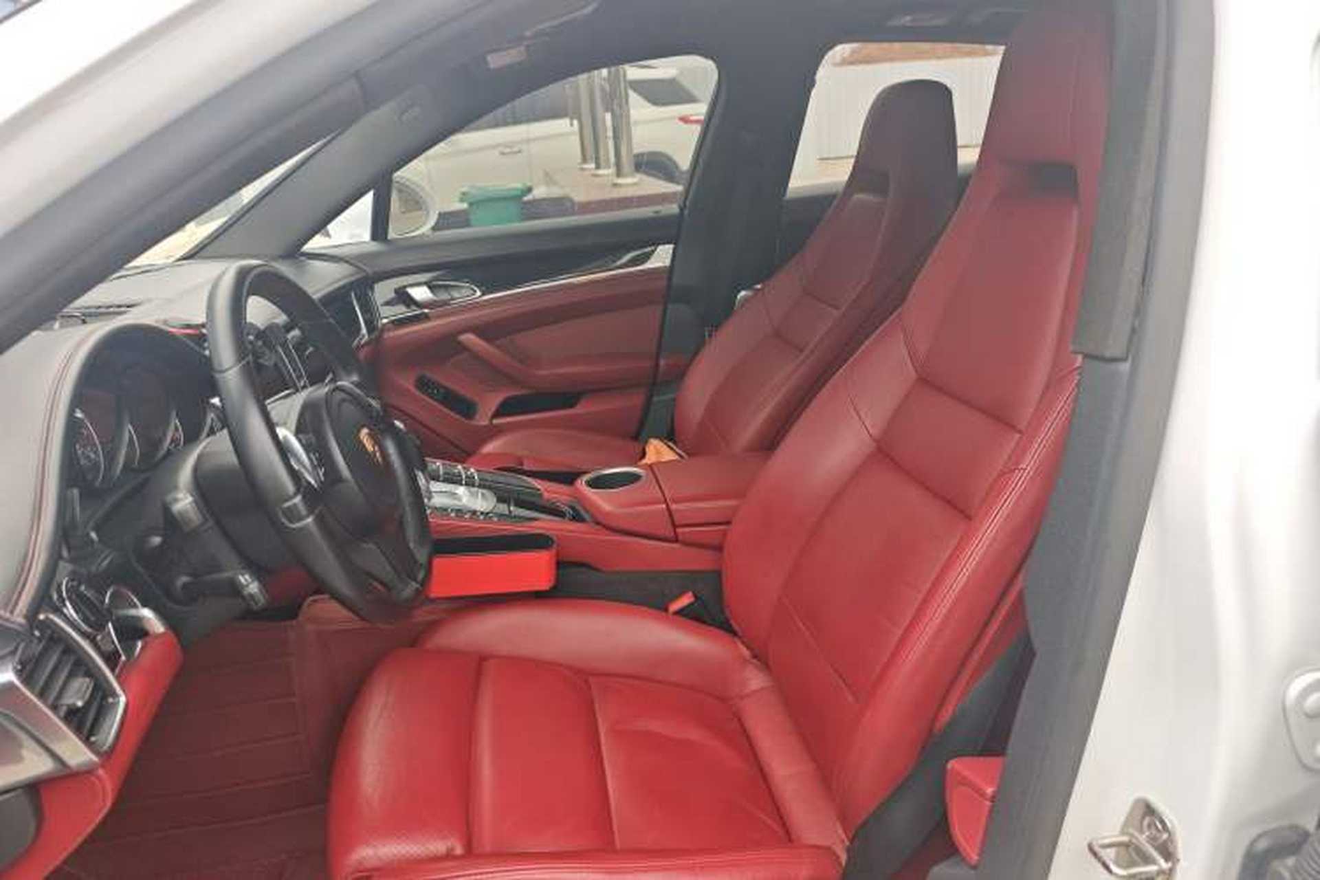 Used Porsche Panamera 2014 Panamera 4 3.0T Left Front Seat