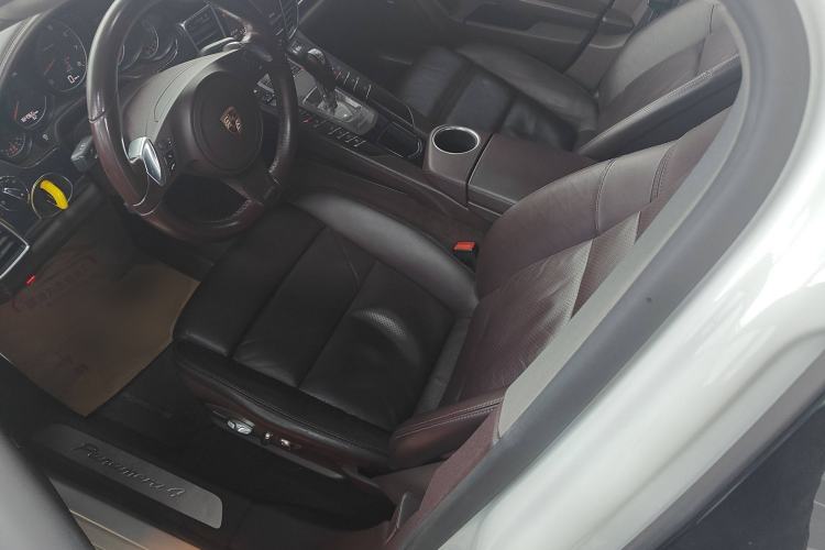 Used Porsche Panamera 2014 Panamera 4 3.0T Left Front Seat