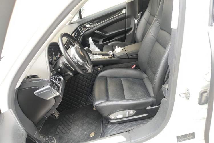 Used Porsche Panamera 2014 Panamera 3.0T Left Front Seat