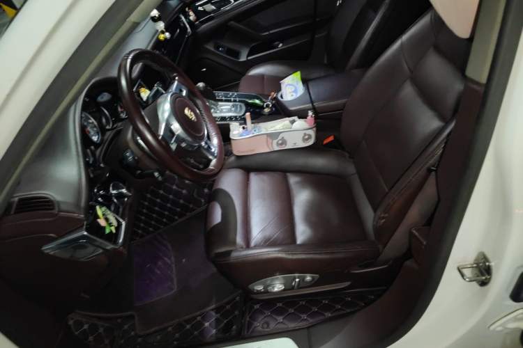 Used Porsche Panamera 2014 Panamera 4S Sport Edition 3.0T Left Front Seat
