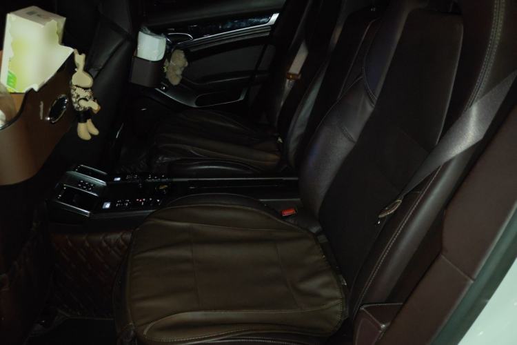 Used Porsche Panamera 2014 Panamera 3.0T Left Rear Seat