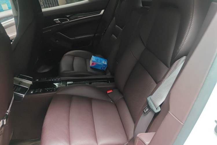Used Porsche Panamera 2014 Panamera 3.0T Left Rear Seat