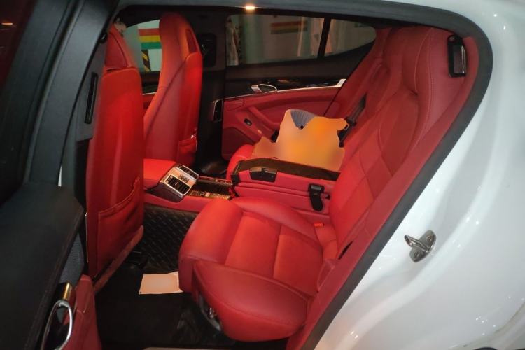 Used Porsche Panamera 2014 Panamera S E-Hybrid 3.0T Left Rear Seat