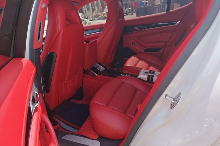 Used Porsche Panamera 2014 Panamera 3.0T Left Rear Seat