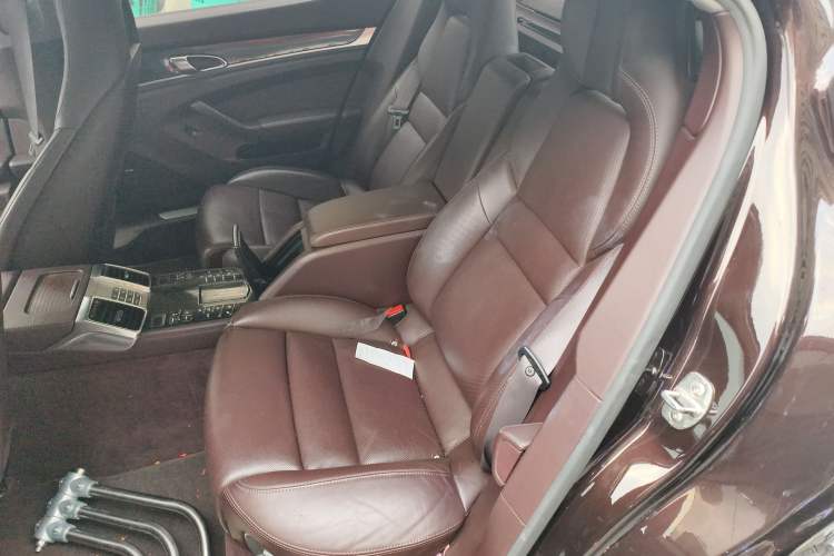 Used Porsche Panamera 2014 Panamera S Executive 3.0T Left Rear Seat
