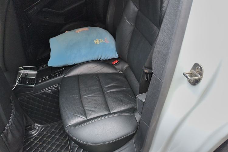 Used Porsche Panamera 2014 Panamera 3.0T Left Rear Seat