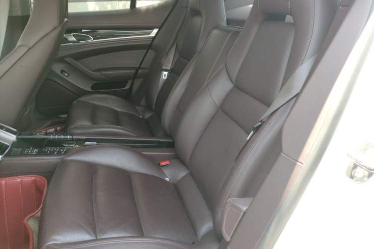 Used Porsche Panamera 2014 Panamera 4 3.0T Left Rear Seat