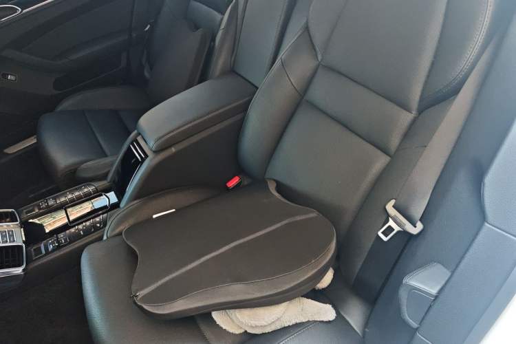 Used Porsche Panamera 2014 Panamera 4S Executive 3.0T Left Rear Seat